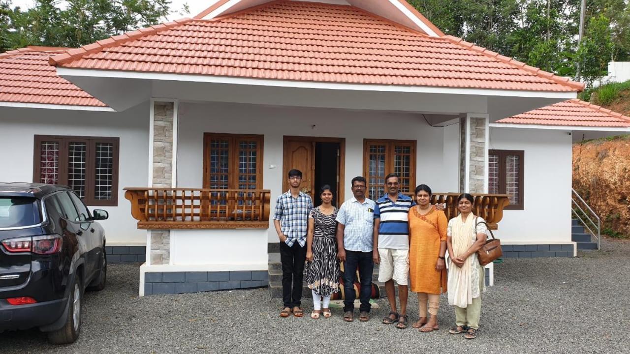Friends Valley Home Stay Kattappana Eksteriør bilde